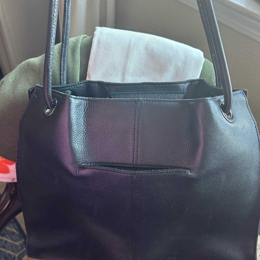 Hammitt❤️❤️Beautiful Black Hammitt  Leather  tote stunning shape. - Picture 6 of 11